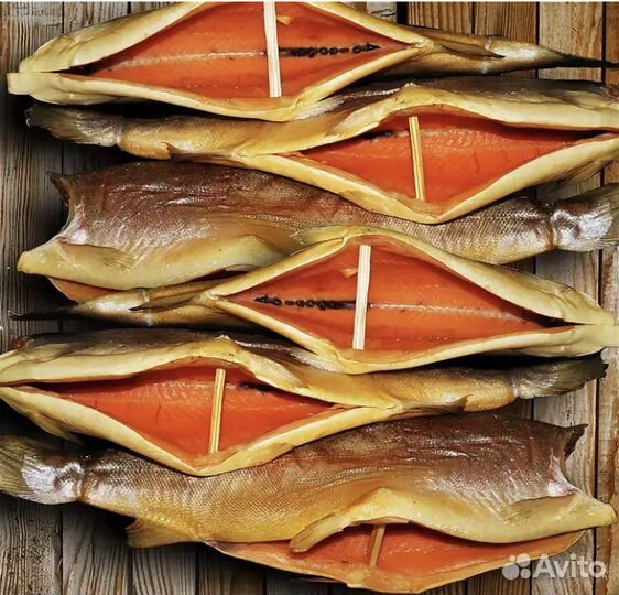 Рыба морская свежемороженеая и холодного копчения