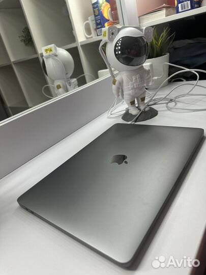 Macbook pro 13 2019 i5
