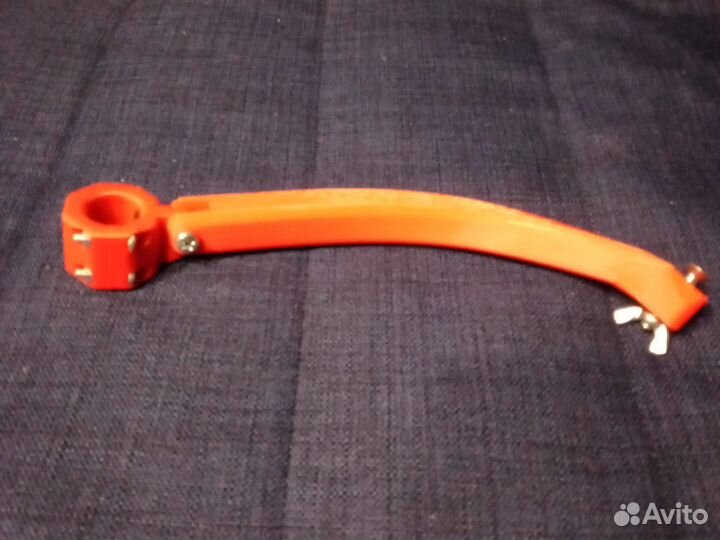 Усилитель рулевой базы playseat challenge левый