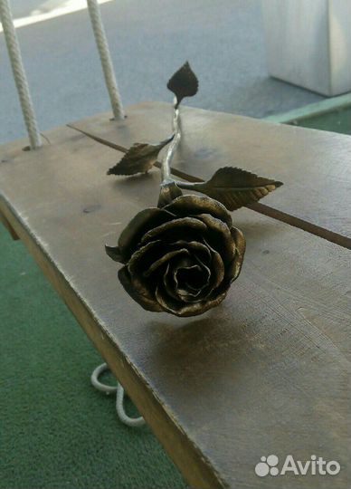 Кованые розы на заказ