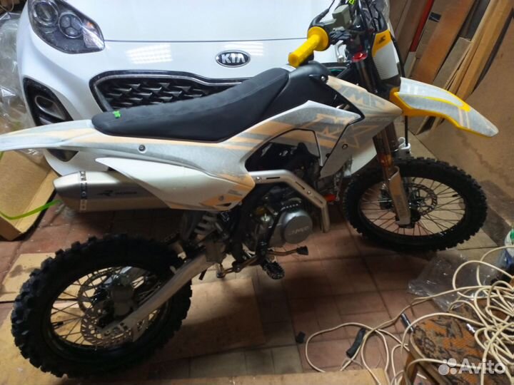 Продам мотоцикл JMC150mx