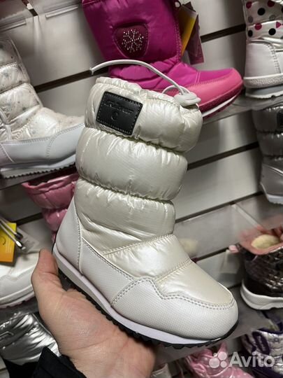 Детские зимние дутики на девочку