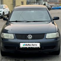 Volkswagen Passat 2.0 AT, 2000, 217 910 км, с пробегом, цена 285 000 руб.