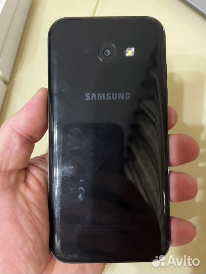 Телефон Samsung galaxy a5 2017