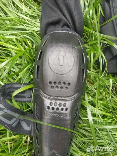 Черепаха. Защита тела. 661. Sixsixone