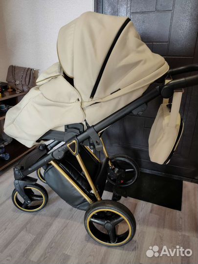 Коляска 2 в 1 Adamex Cristiano Special Edition