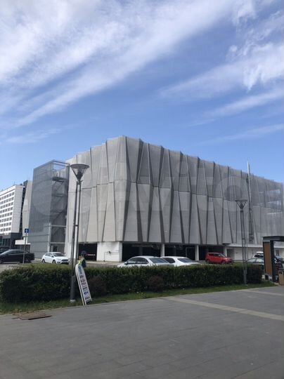 Машиноместо, 13 м²