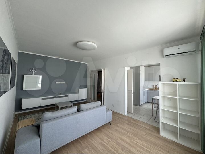 3-к. квартира, 86 м², 8/9 эт.