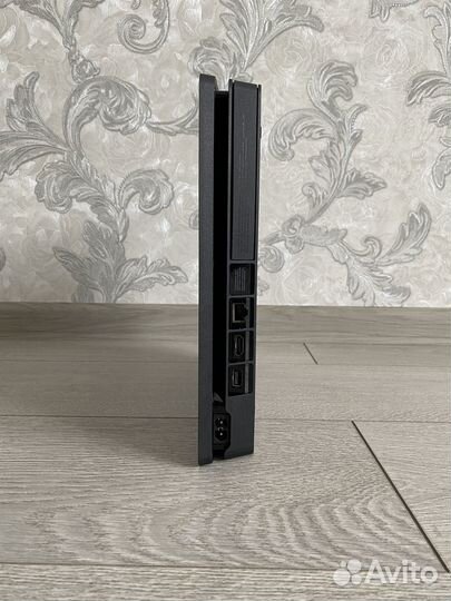 Ps4 Slim 1tb + 100 игр