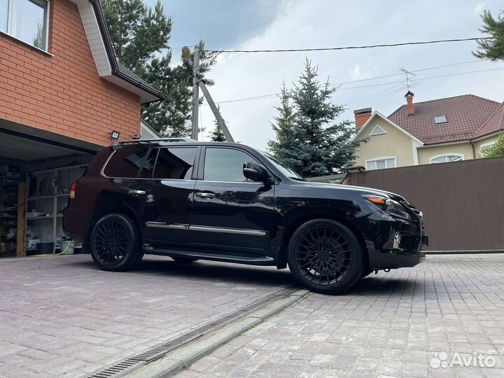 Lexus LX 5.7 AT, 2015, 200 000 км