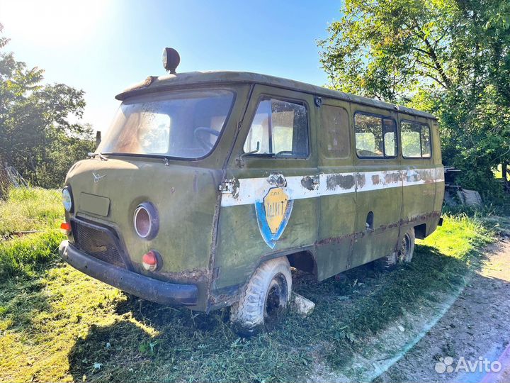 Продам УАЗ - Бахунка 3741