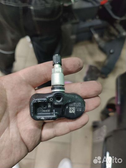 Комплект датчиков давления шин на Prado 150