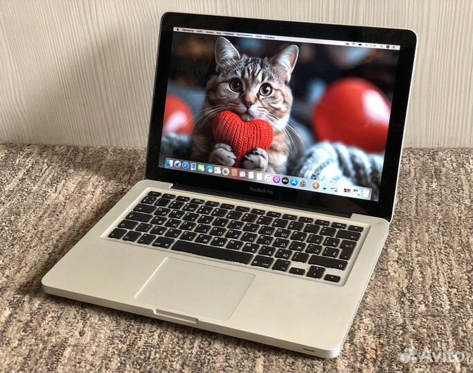 Премиум ноутбук Apple MacBook Pro 13 240 SSD