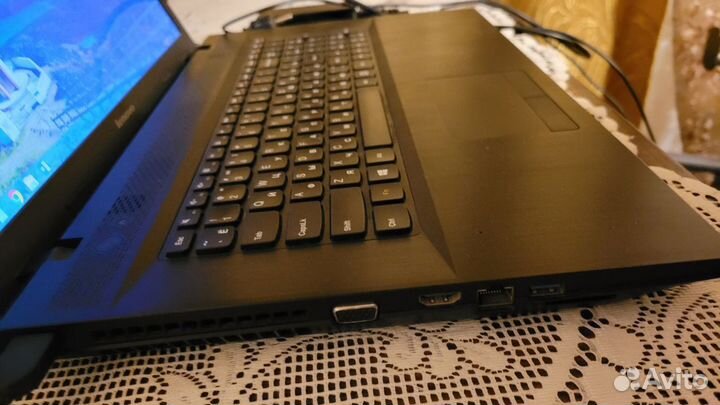 17.3/500HDD/8гб Ноутбук Lenovo IdeaPad G710 черный