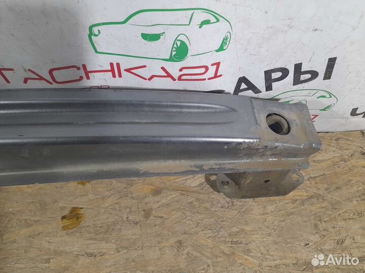 Усилитель заднего бампера Skoda Superb 3 2015-2019