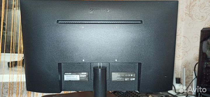 Монитор philips 21,5