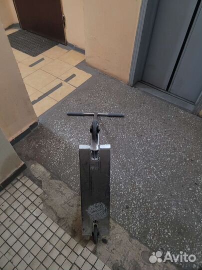 Трюковой самокат стрит