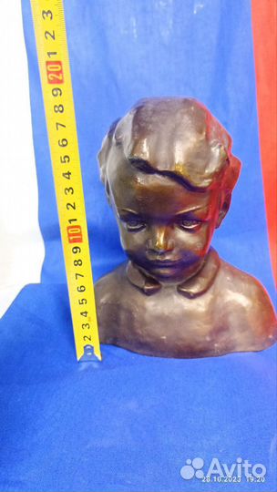 Бюст Ленина