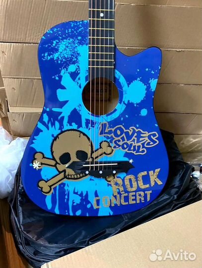 Акустическая гитара