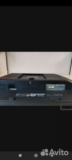 Монитор Dell 22