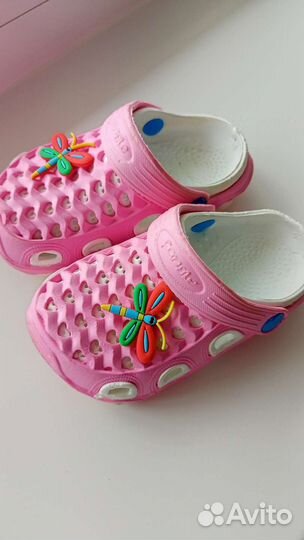 Шлепки для девочки 25