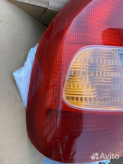 Задние фонари на Хендай Акцент
