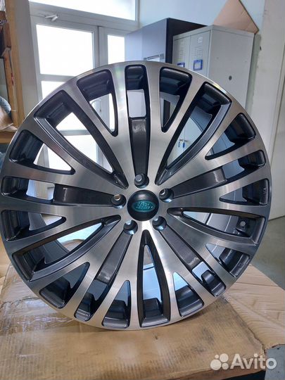 Колесные диски Replay LR29 8.5x20/5x108 D63.3 ET45