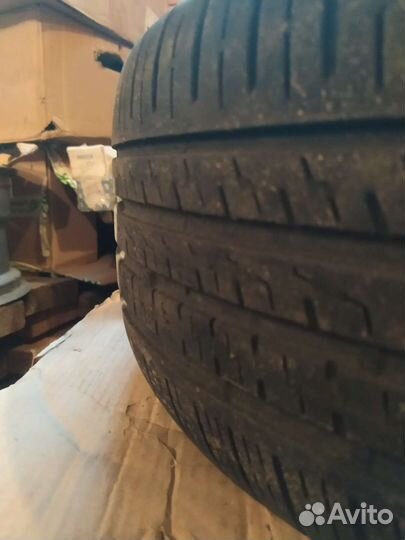 Duraturn Mozzo Sport 215/40 R18