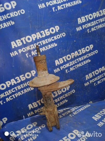 Передняя левая стойка амортизатора Ваз Лада 2109