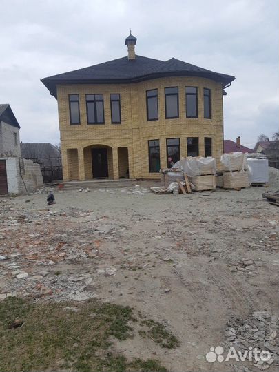 Кладка кирпича