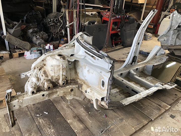 Порог правый с лонжероном Hyundai Solaris 1