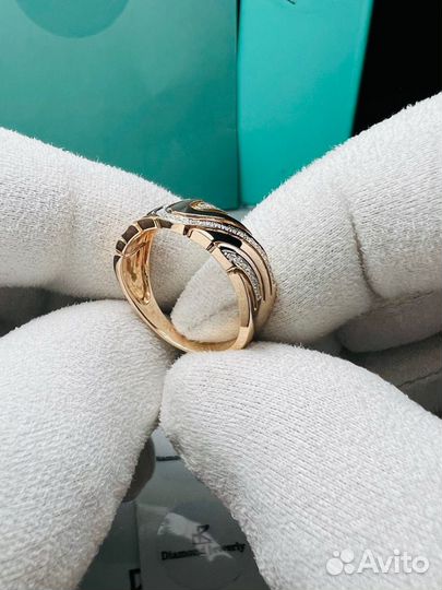 Кольцо с бриллиантами