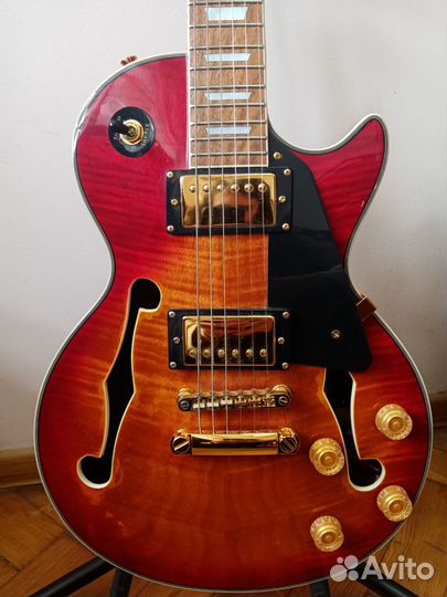 Электрогитара полуакустика les paul Caraya e239cs