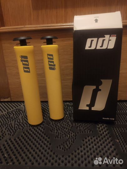 Грипсы odi пенка, новые