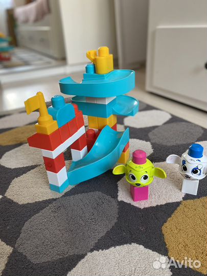 Развивающие игрушки для малышей