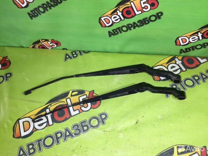 Поводок дворника Geely MK