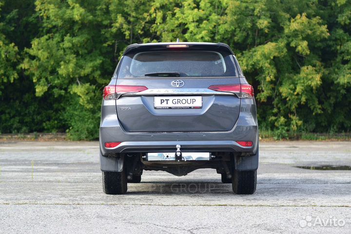 Фаркоп Toyota Fortuner с 2016