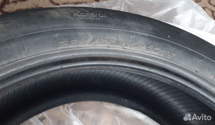 Hankook DW04 235/55 R19