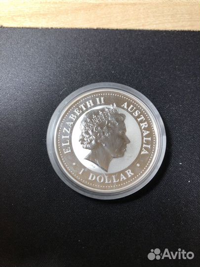 Монета 1 австралийский доллар Елизавета 2004