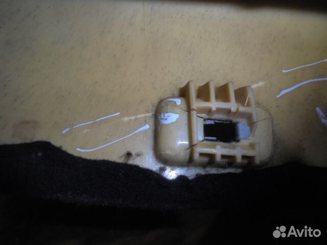 Накладка передней левой стойки BMW X5 E53