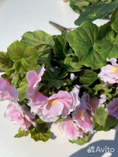 Искусственные цветы 