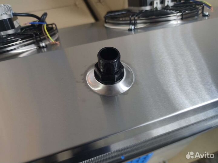 Холодильный агрегат для цветов, различных напитков