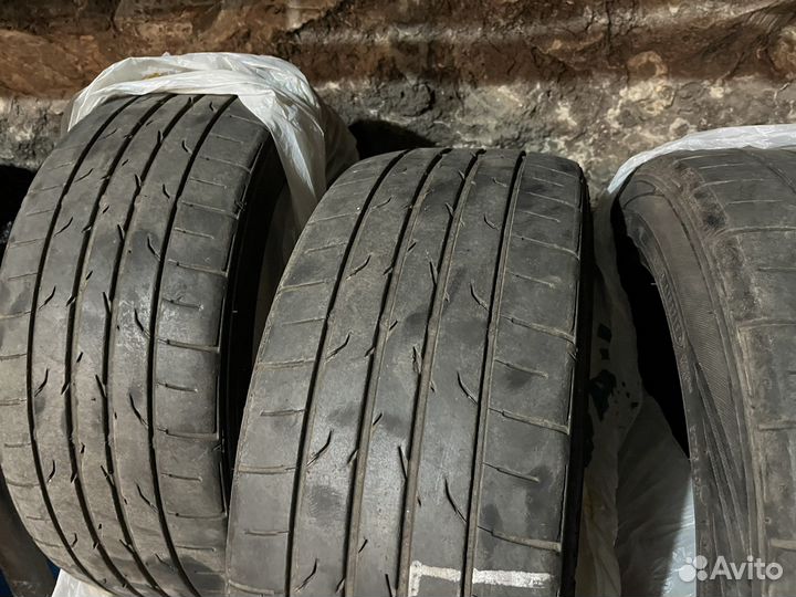 Dunlop Direzza DZ102 245/45 R18
