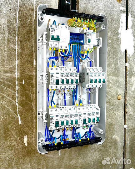 Электрик, услуги электрика