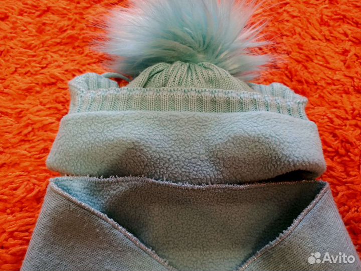 Шапка с ушками и шарфик для девочки