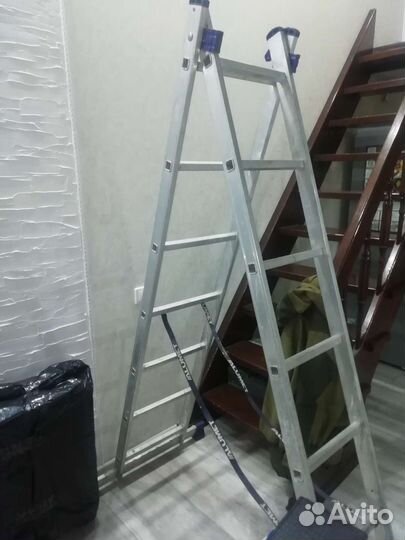 Стремянка алюминиевая бу