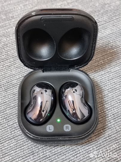 Samsung buds live (оригинал)