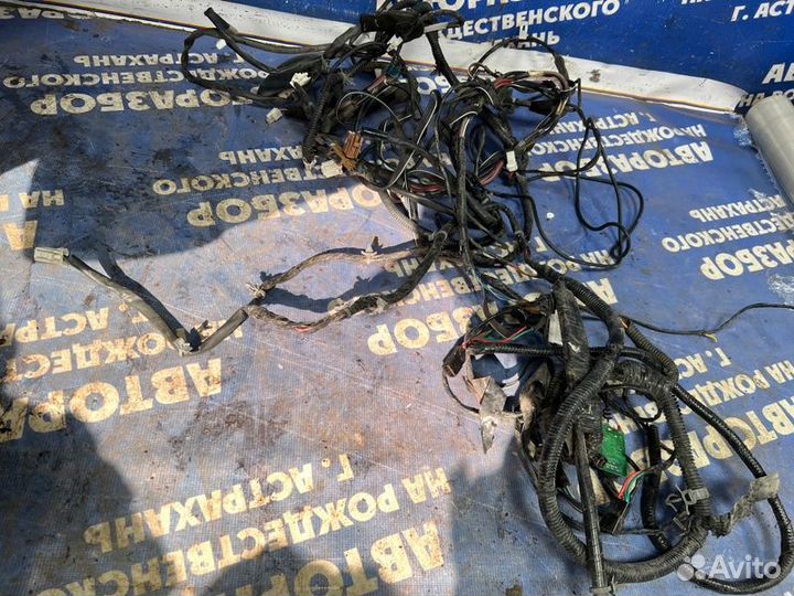 Проводка салона Nissan Maxima A33 седан 2001