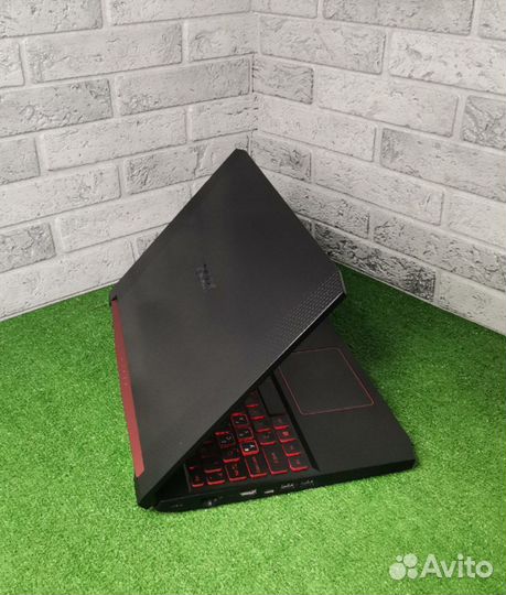 Игровой ноутбук Acer nitro 5 i5 9го/GTX 1650/12ram