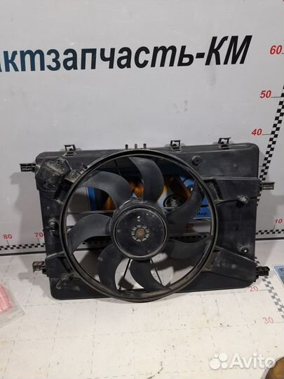 Диффузор радиатора в сборе 1.8 Chevrolet Cruze